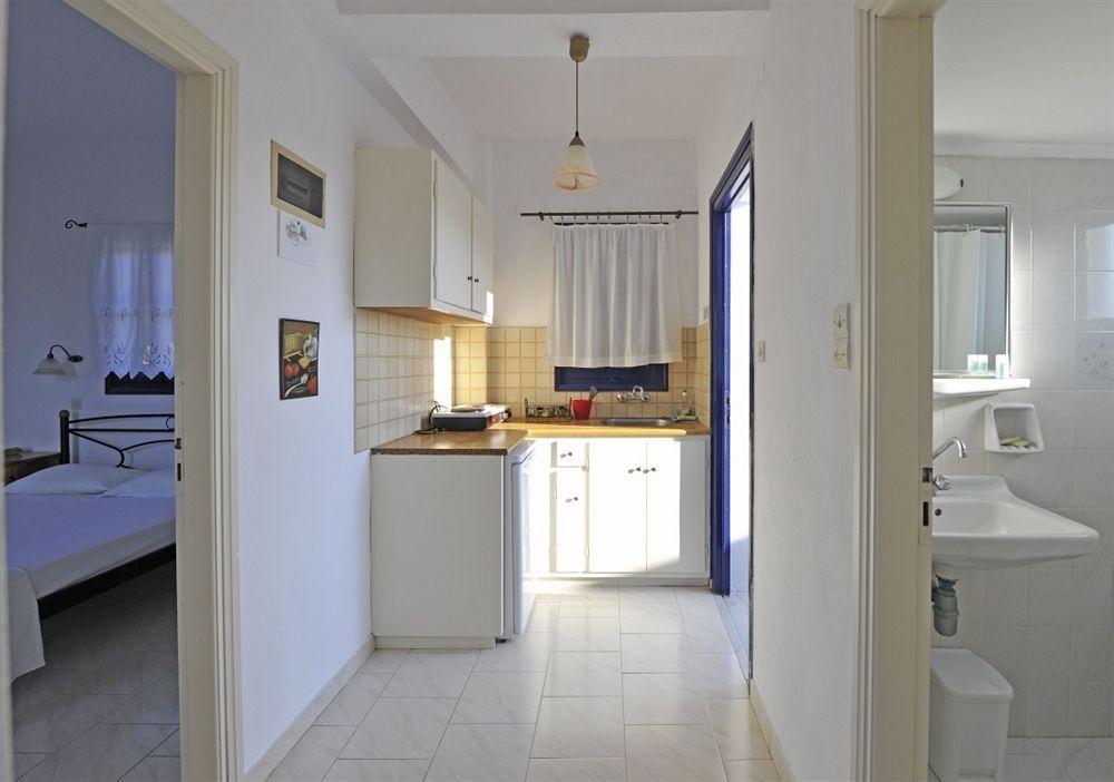 נאוסה Arokaria Dreams Apartments מראה חיצוני תמונה