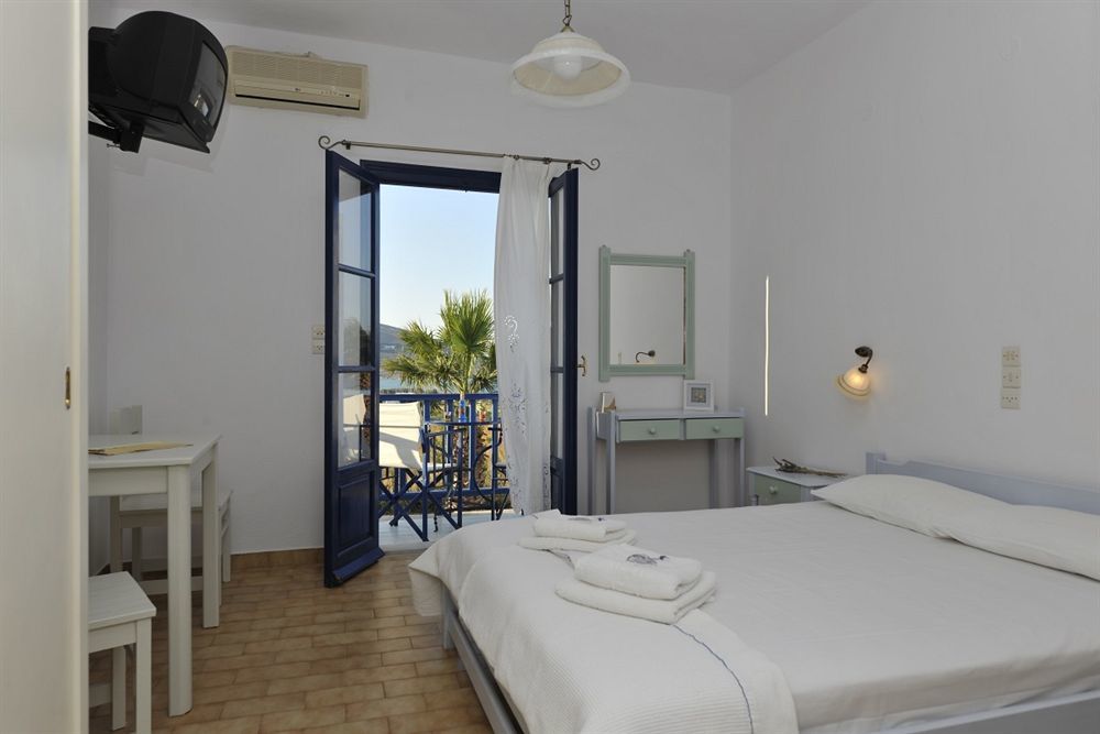 נאוסה Arokaria Dreams Apartments מראה חיצוני תמונה
